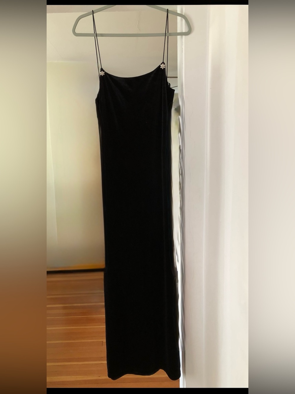 90’s Byer Too! velvet open back formal gown. Size large.